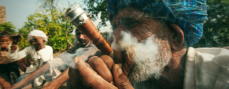 Cannabis Asia Roken