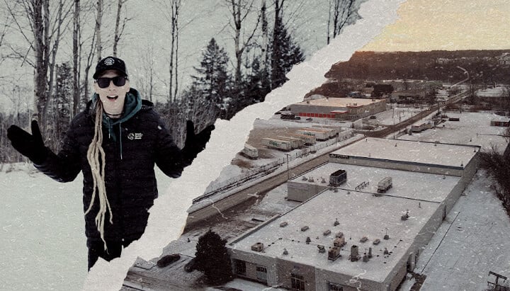 CRIC Labs Cannabis Kweek in Canadese Winter Gids Een illustratie van Max die CRIC Labs nadert in een besneeuwde Canadese winter, in contrast met een geavanceerde indoor kweekruimte met cannabis-hybriden, geavanceerde verlichting en klimaatbeheersing, tegen een groene achtergrond.