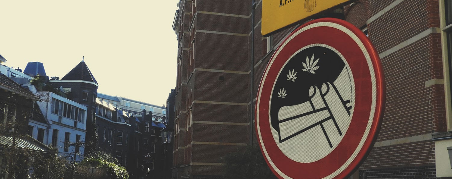 Een opmerking over de 'ijzeren wet van het verbod Een opmerking over de 'ijzeren wet van het verbod