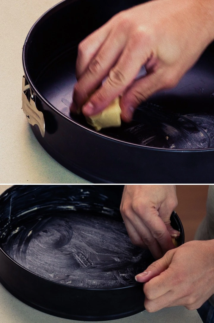 Een springvorm invetten met boter, eerste stap voor het bakken van een zelfgemaakte cannabis space cake